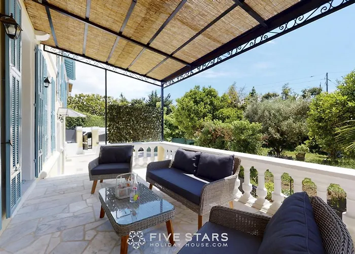 Villa Capriciosa - Five Stars Holiday House